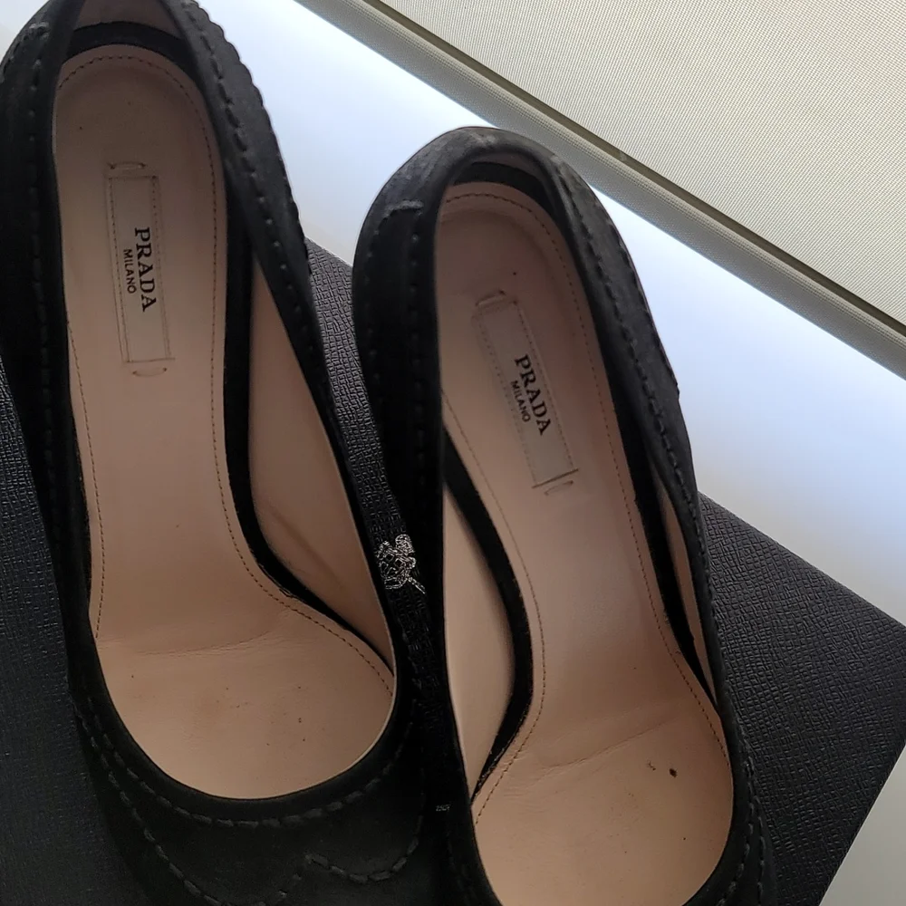 Prada black shoes - Picture 5 of 13